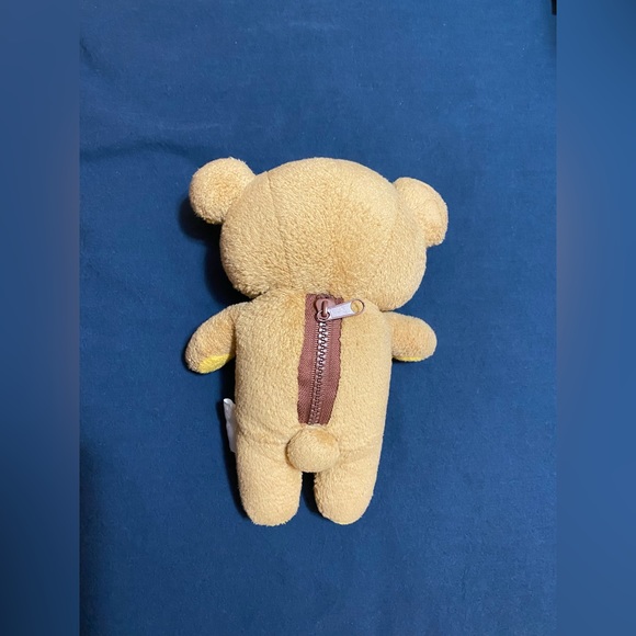 New Rilakkuma plushie with zipper, ~7” tall - Picture 2 of 2